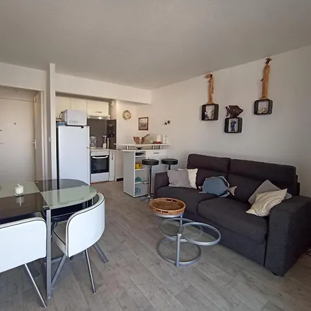 Port & Soleil - 4 Pers - Piscine - Parking - Histoire De Cles 아파트 아그