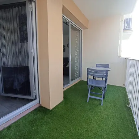 Port & Soleil - 4 Pers - Piscine - Parking - Histoire De Cles Apartment